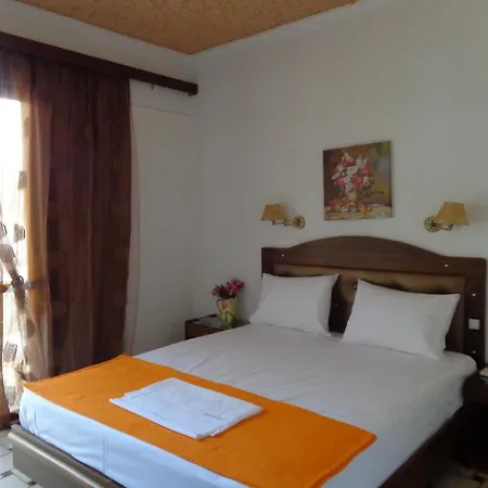 Angela Hotel Agia Marina (Aegina)