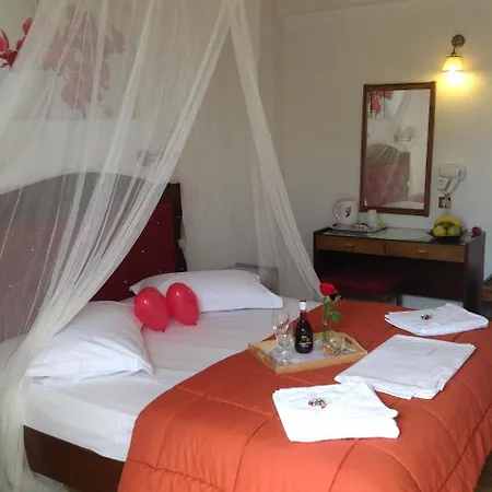 Hotel Angela 2*